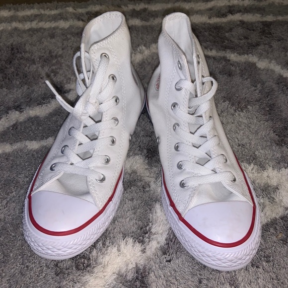 white all star converse - Picture 3 of 5
